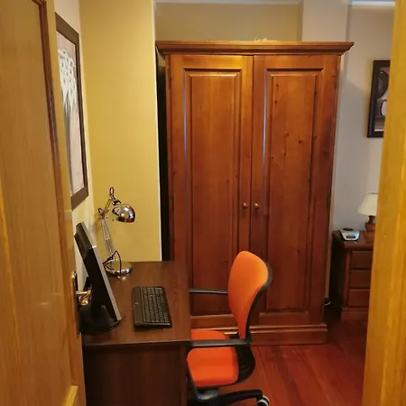 Cinema Apartment *
